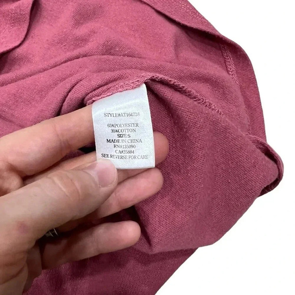 Altar’d State Purple Lace Shoulder Top S - Picture 4 of 4